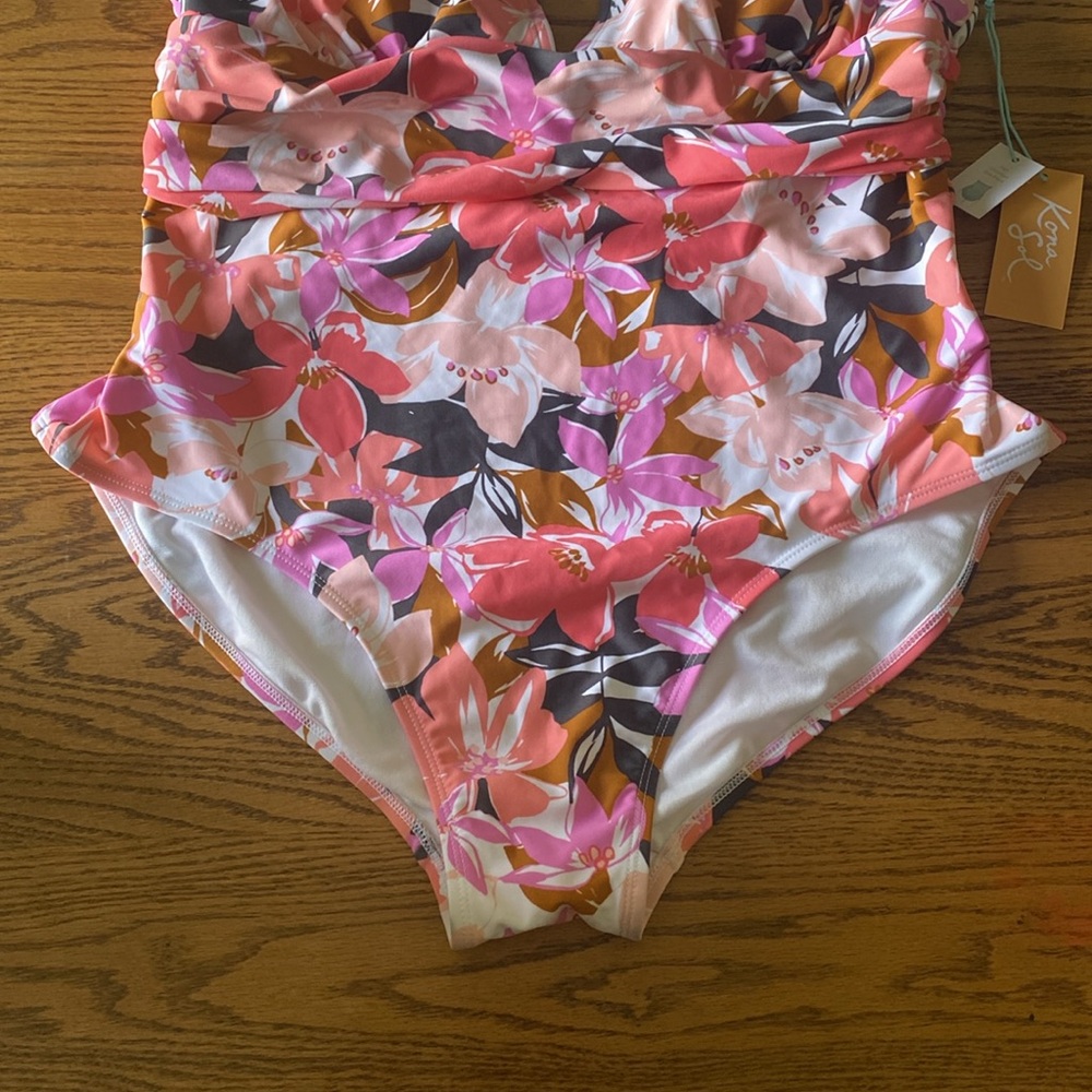NWT Kona Sol One Piece Swimsuit - Picture 2 of 11
